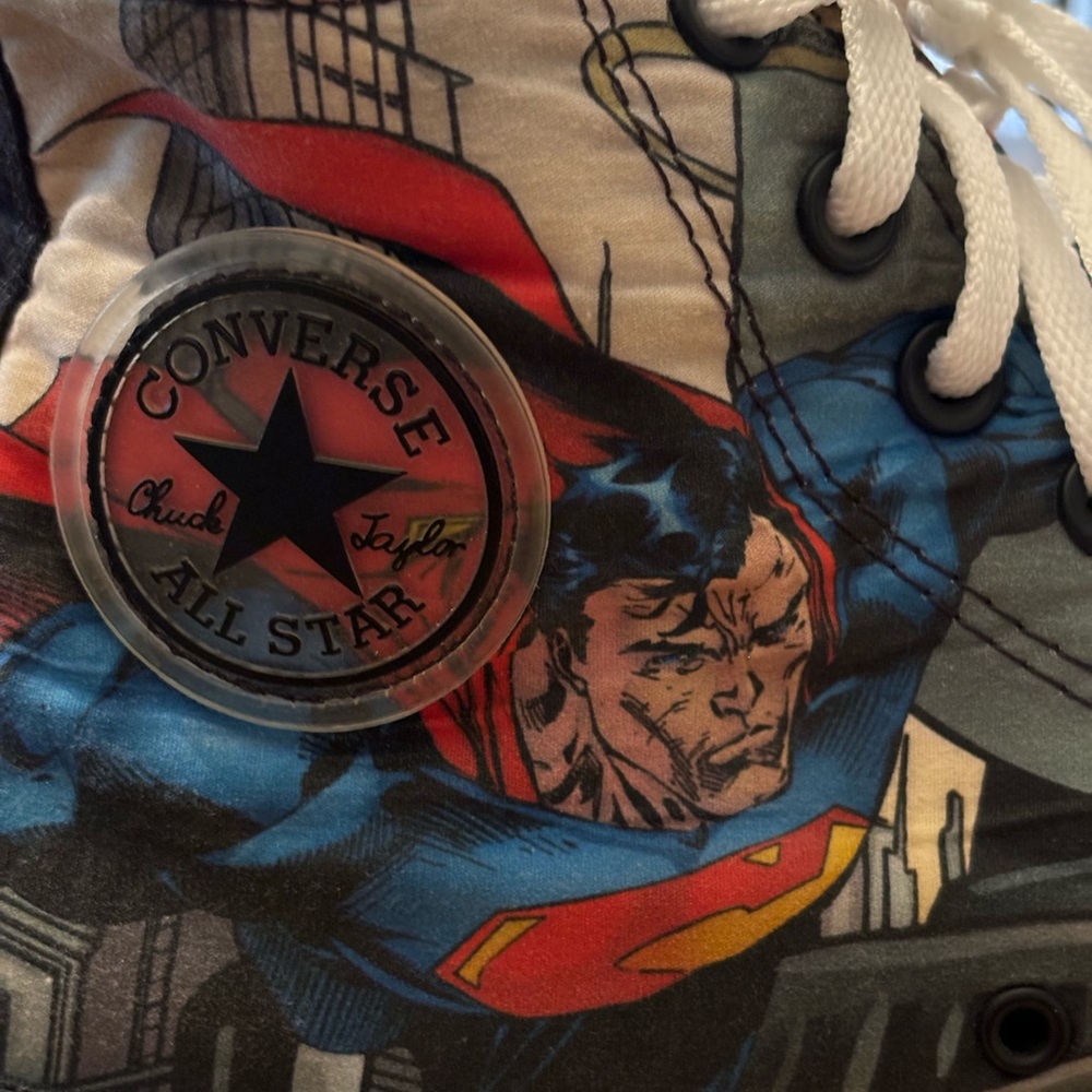 Converse Chuck Taylor All Star High Top DC Comics Superman Men 8 Women 10 - Picture 4 of 8